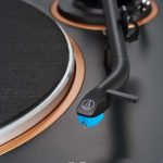 ⁦فونوغراف Audio-Technica AT-LP70XBT اللاسلكي الأوتوماتيكي⁩ - الصورة ⁦15⁩